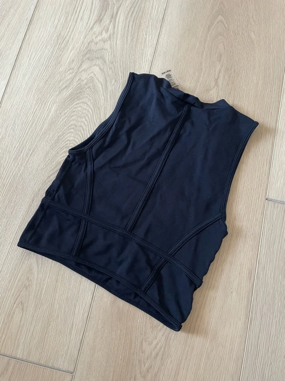💫 Garage Tank top - Picture 3 of 3
